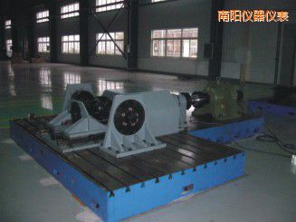 南陽(yáng)微機(jī)控制驅(qū)動(dòng)橋總成扭轉(zhuǎn)試驗(yàn)機(jī)